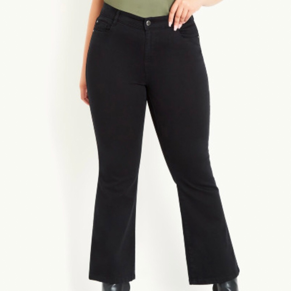 Evans bootcut curve fit jeans sz 18 NWT